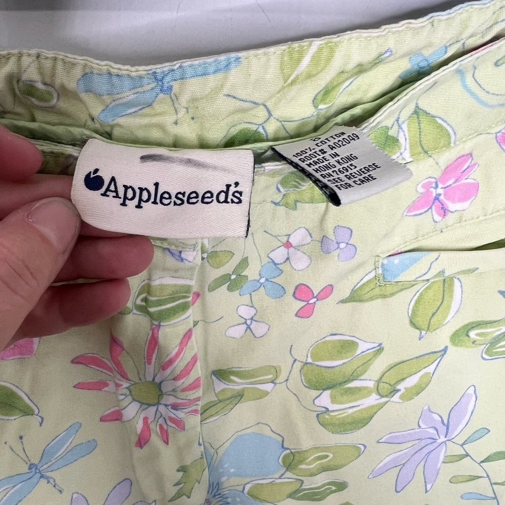 Appleseed’s Capris Size 8 - Picture 3 of 12
